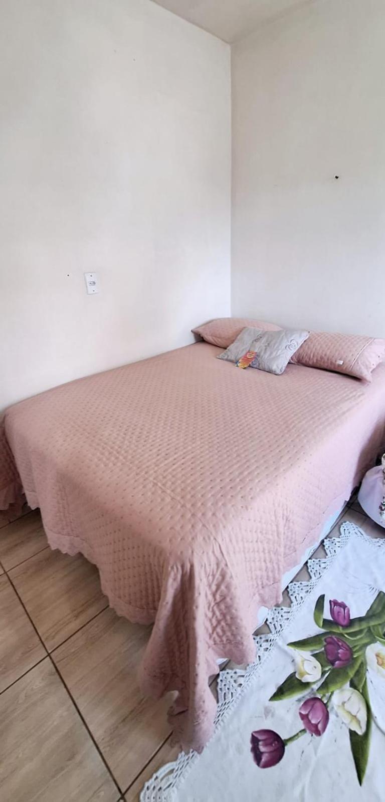 KITNET S1 em TORRES-RS - ÓTIMO CUSTO BENEFICIO na mais bela praia Gaúcha - Cozinha - Banheiro - Ar condicionado - TV e Wi-Fi - Estacionamento - Acomoda até 5 pessoas - Anfitriã Superhost no BnB Esterno foto